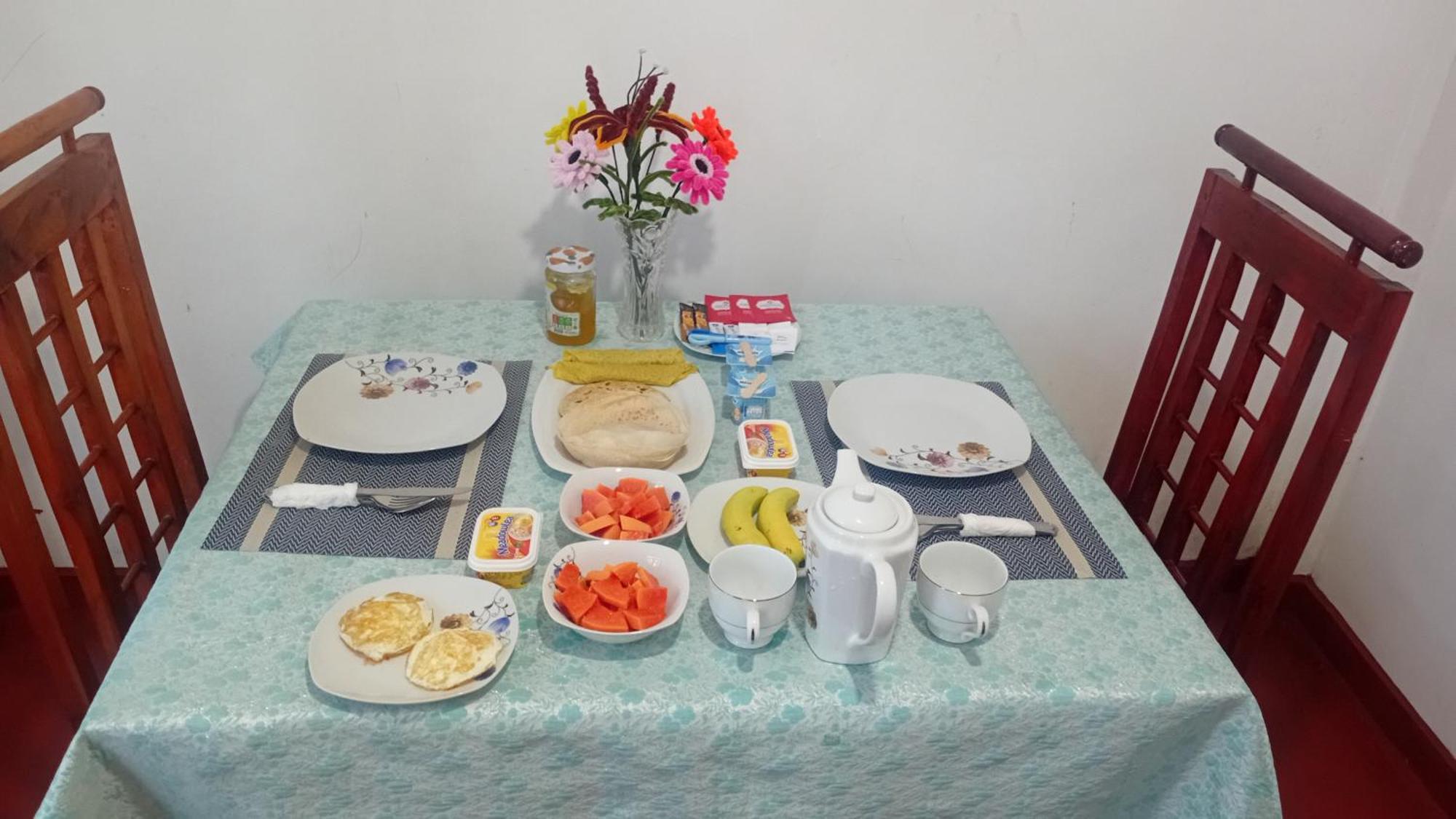 Autumn Home Stay Dambulla Esterno foto