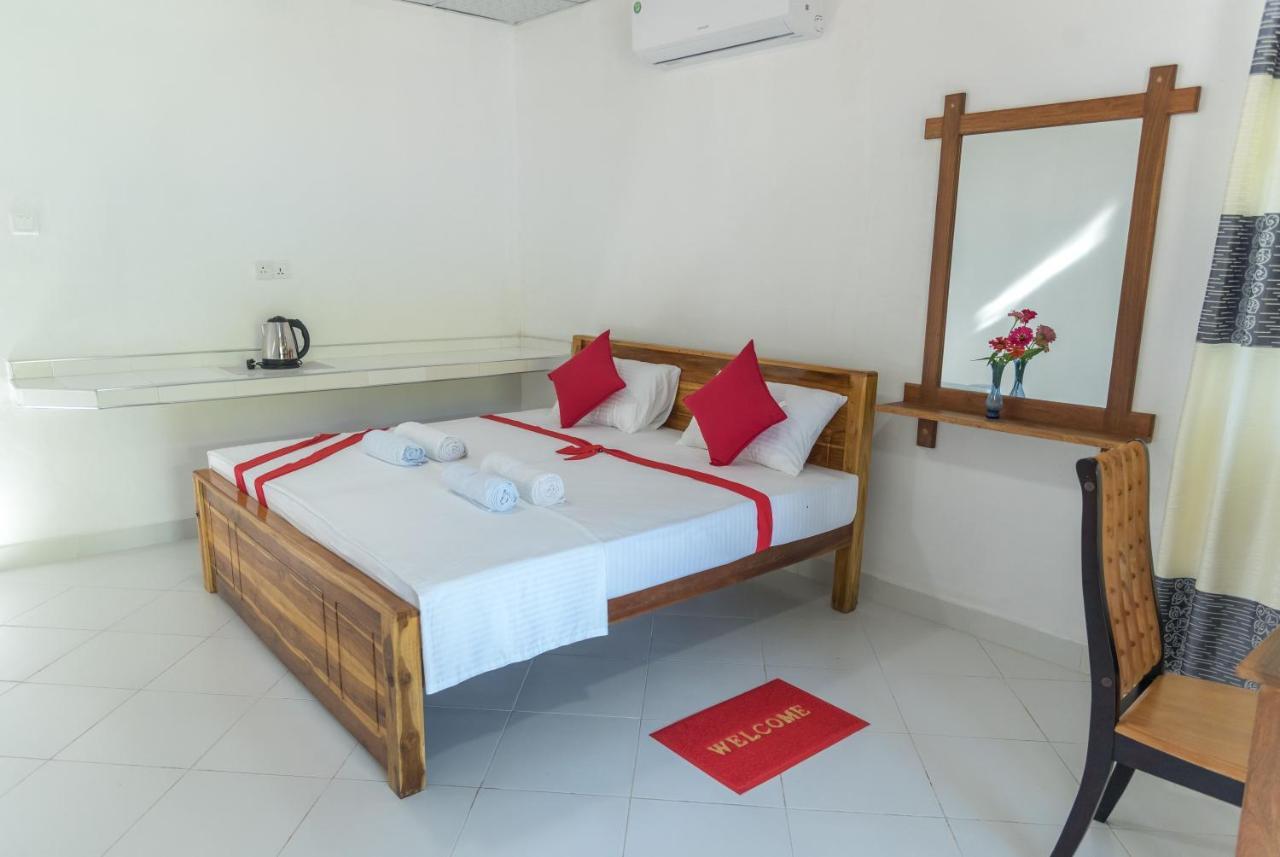 Autumn Home Stay Dambulla Esterno foto