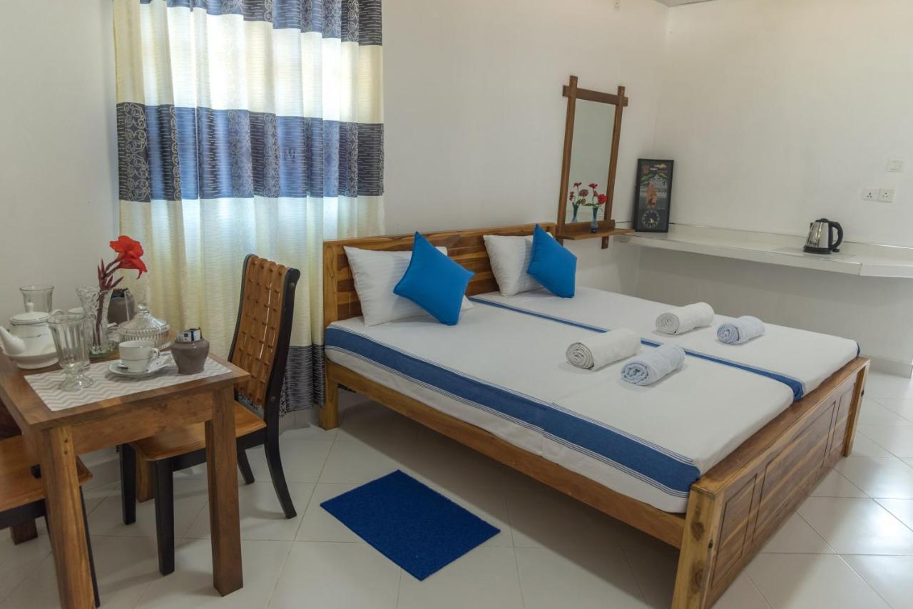 Autumn Home Stay Dambulla Esterno foto